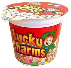 Сухой завтрак Lucky Charms с Маршмеллоу в стакане 48 грамм