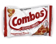 Крекеры "Combos" пепперони Пицца 48.2 грамма