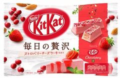 KIT KAT MAINICHI NO ZEITAKU STRAWBERRY CHEESE CAKE 109 грамм